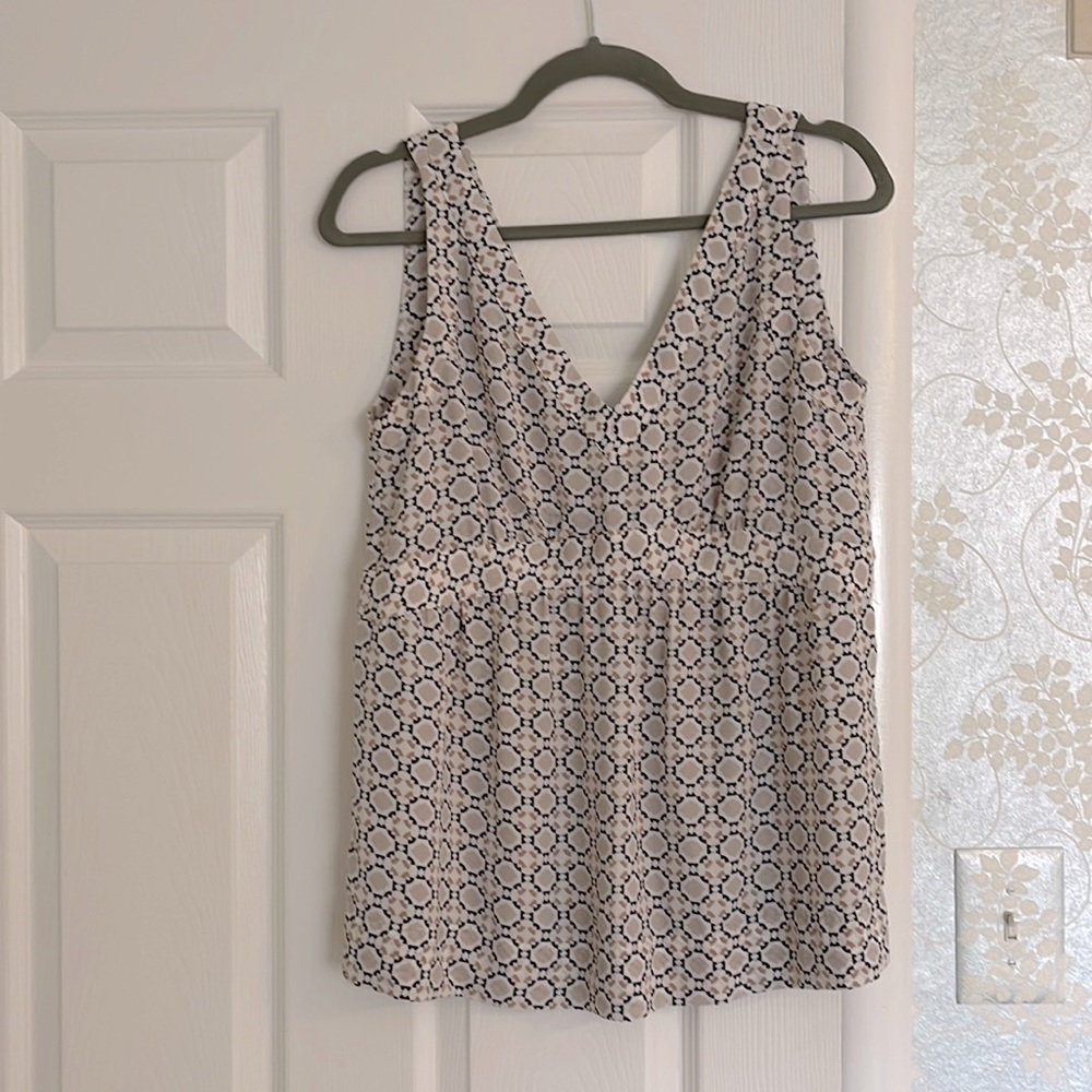 Ann Taylor maternity top